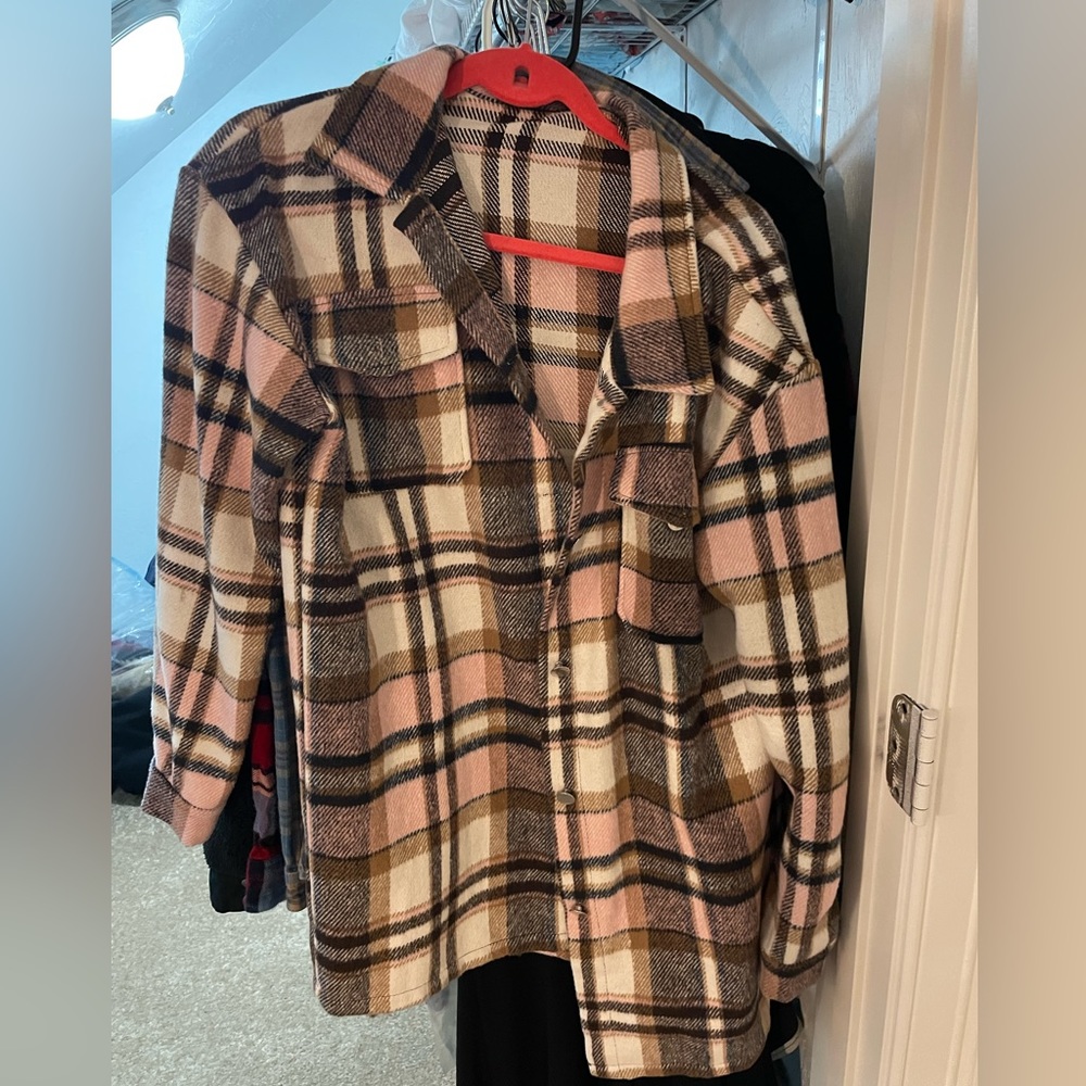 Brown and light pink flannel jacket. Oversized.